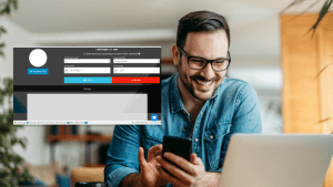 Empleado utilizando fichaje digital obligatorio de X-Fichaje